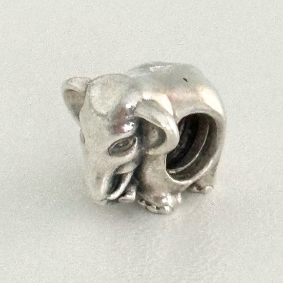 Pandora Sterling Silver Elephant Animal Rare Retired Bead Charm - Picture 1 of 6